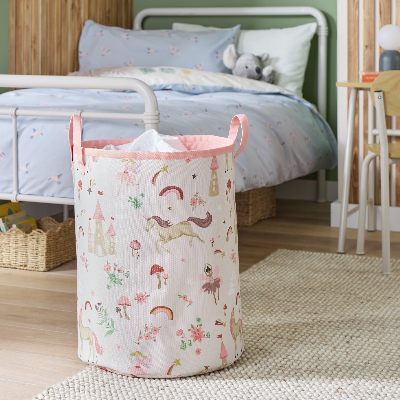 Argos Home 80 Litre Unicorn Laundry Bag - Pink