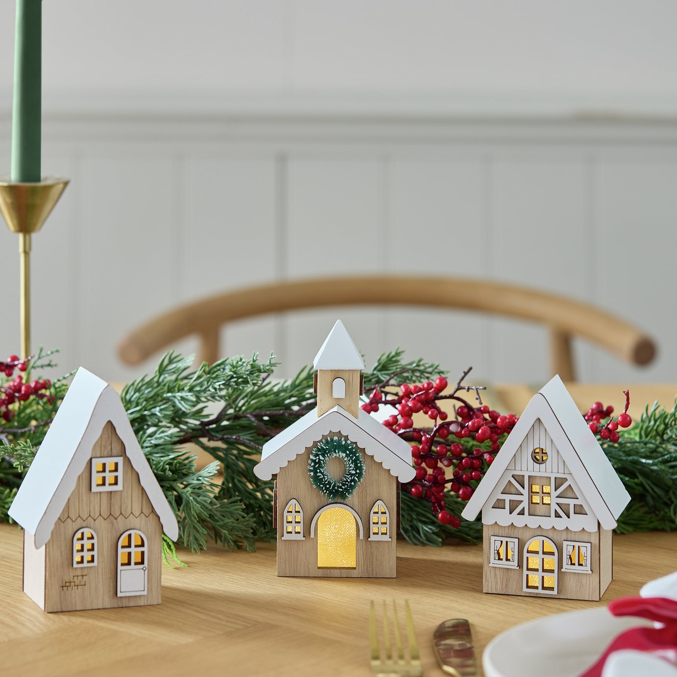 Habitat Light Up Wooden Cottage Set Christmas Decoration