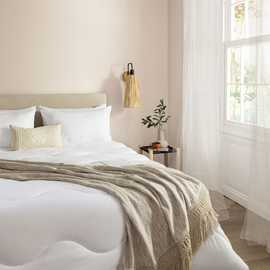 The Fine Bedding Company Breathe 13.5 Tog Duvet Set