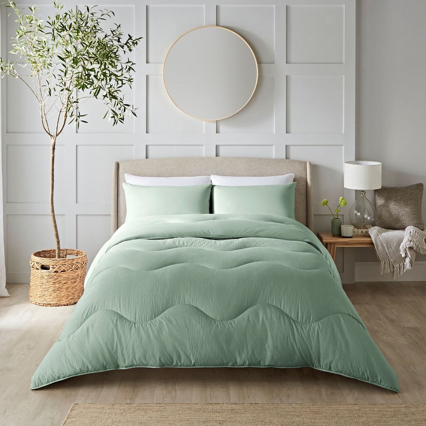 Night Lark Seersucker Coverless 4.5 Tog Green Duvet Set