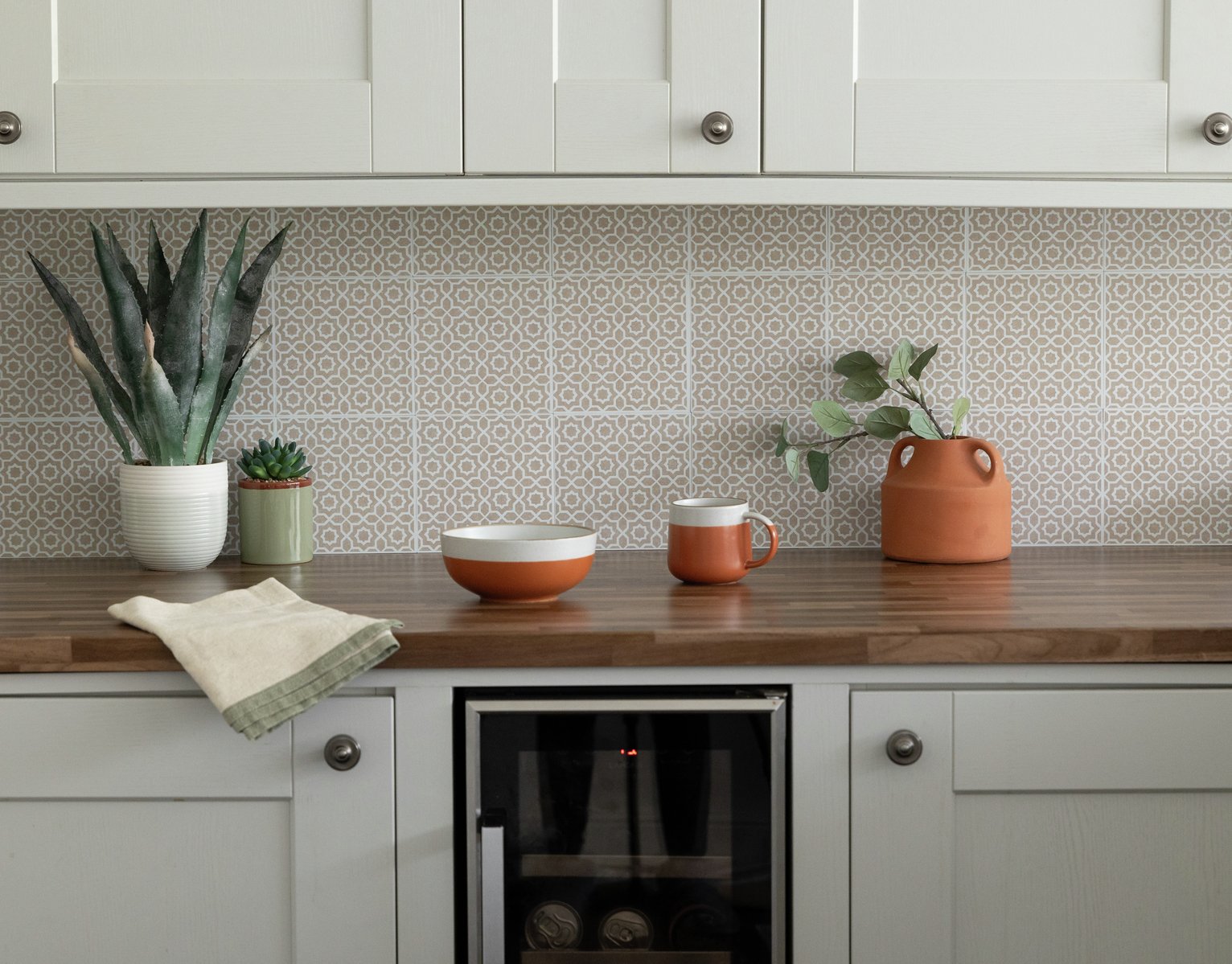 D-C-Fix Lina Beige Peel & Stick Wall Tiles 15cm X 15cm 3Pk