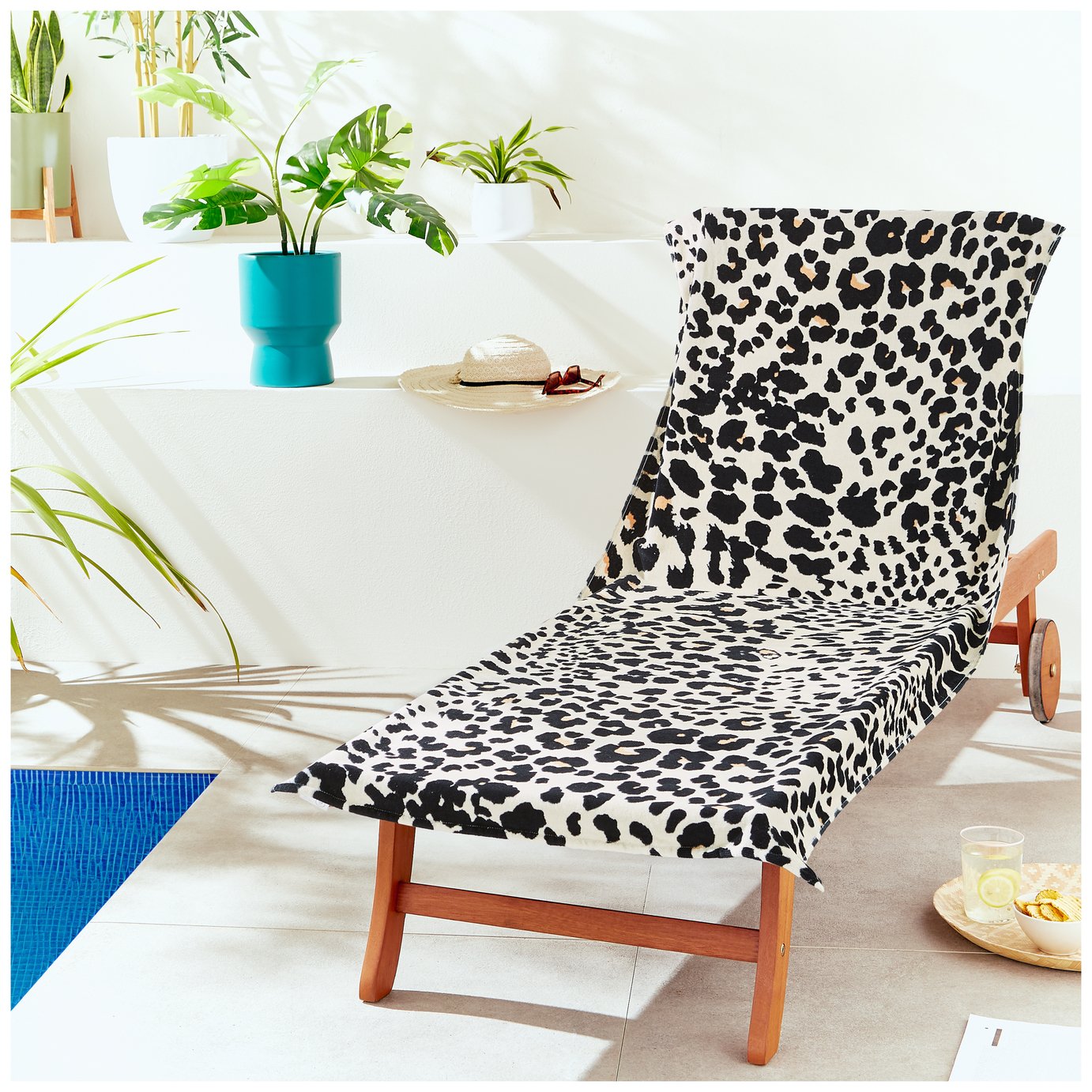 Catherine Lansfield Leopard Print Beach Towel - Beige