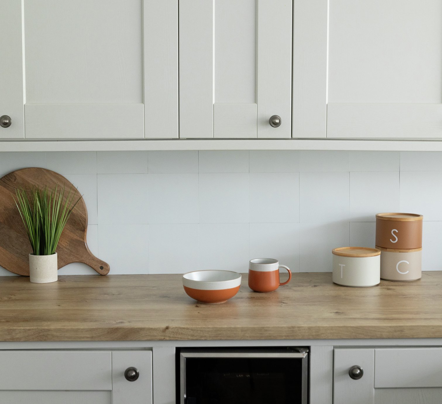 D-C-Fix White Peel & Stick Wall Tiles 15cm X 15cm 3Pk