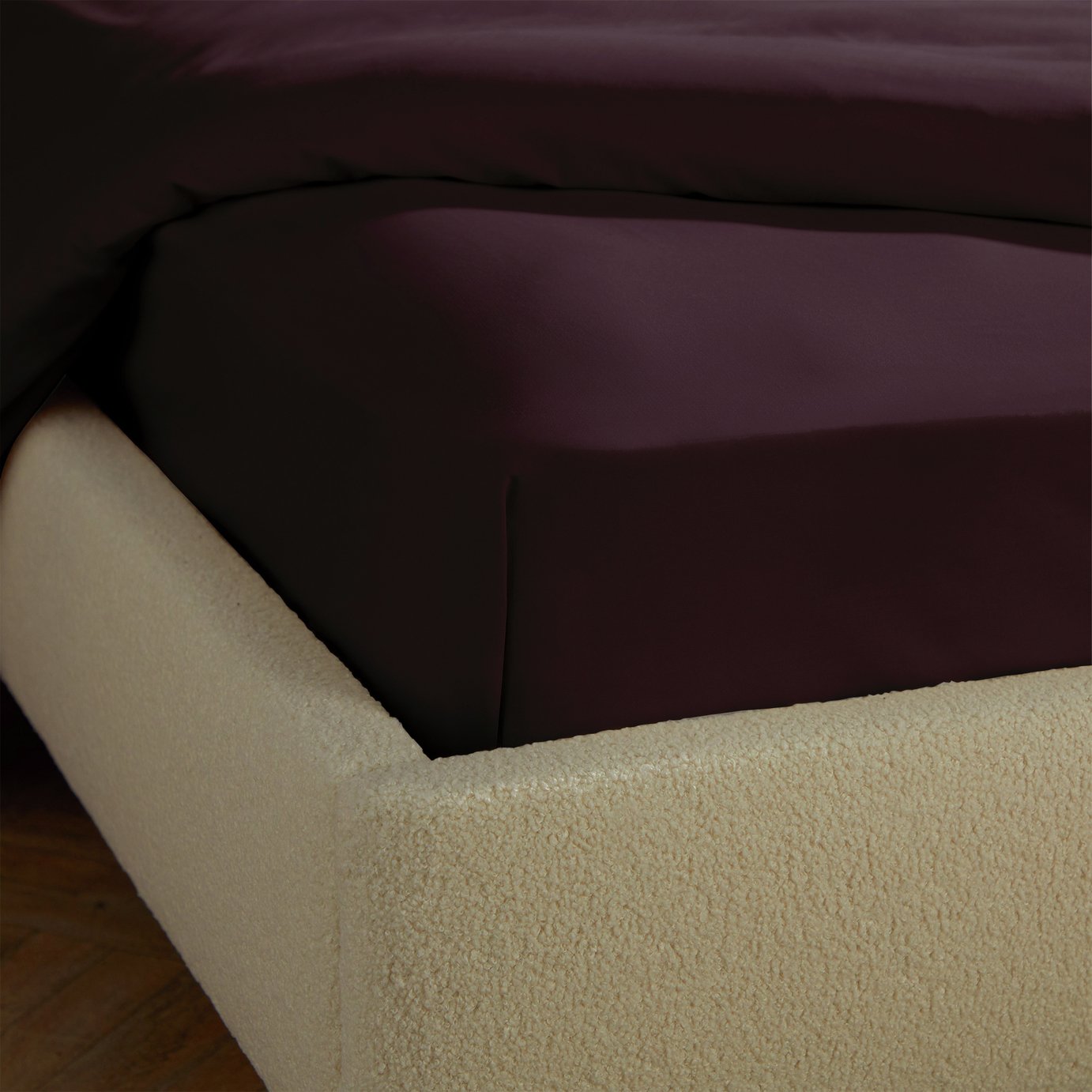 Silentnight Supersoft Plain Burgundy Fitted Sheet - Double