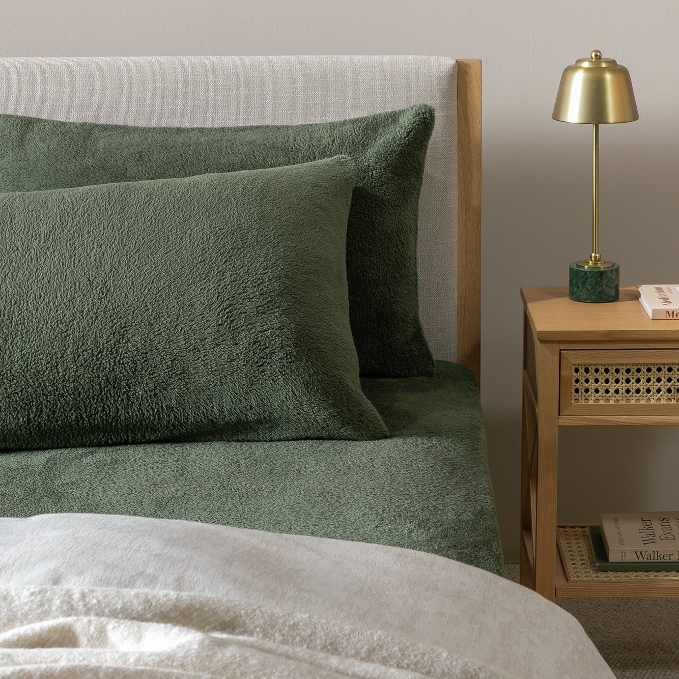 Argos Home Fleece Standard Pillowcase Pair