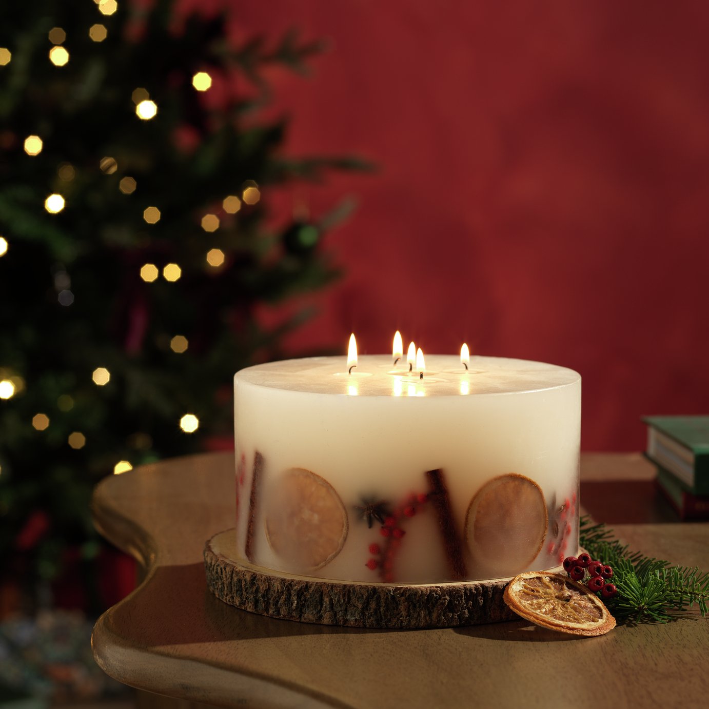 Argos Home XL Inclusion Multiwick  Candle - Christmas Spice