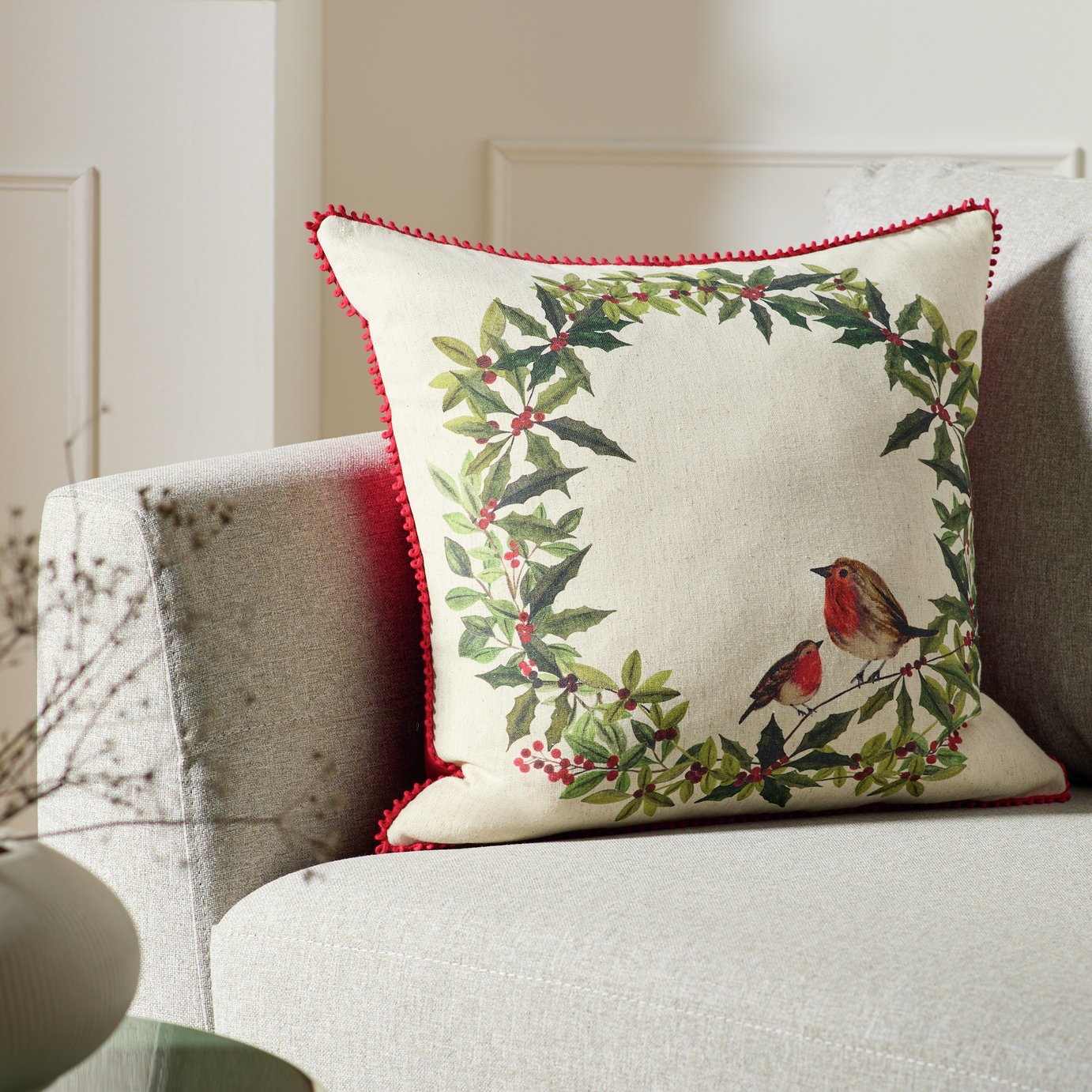 Argos Home Robin Wreath Printed Cushion - 43x43cm