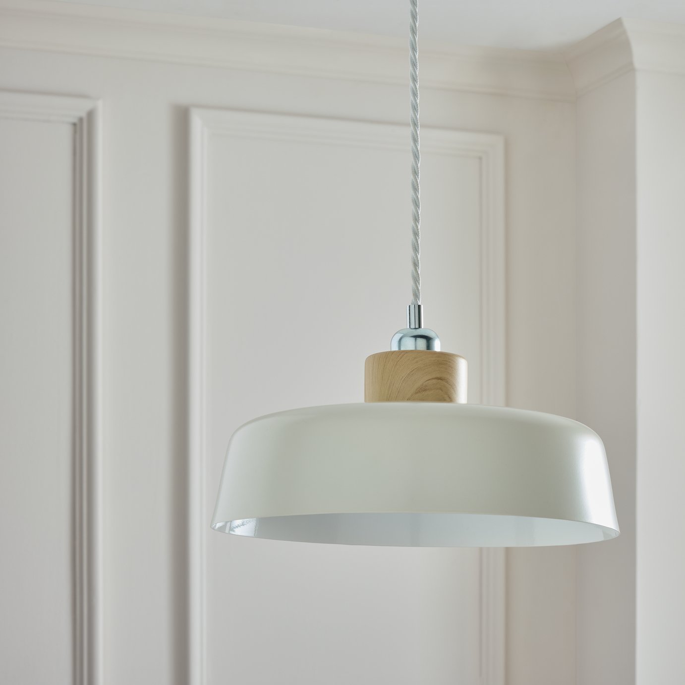 Argos Home Natural Metal and Wood Easy Fit Lampshade - 30cm