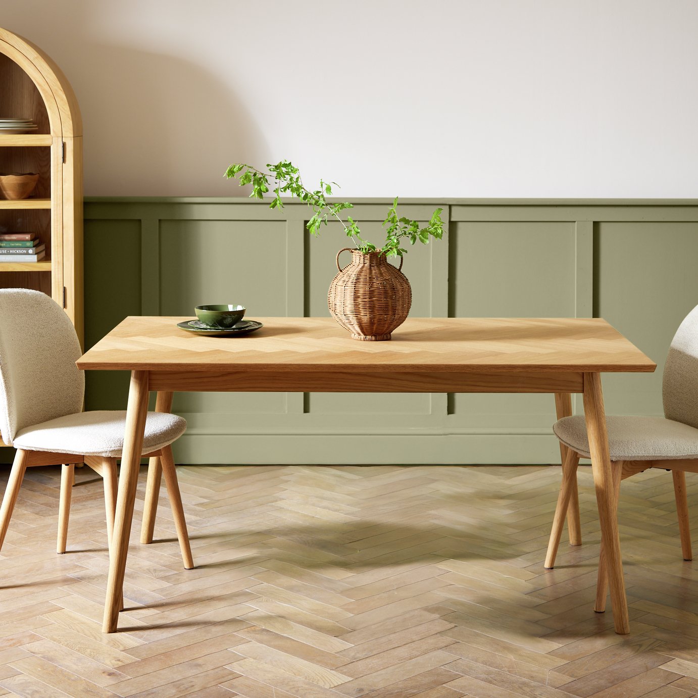 Habitat Dorney Herringbone Oak Veneer 6 Seater Dining Table