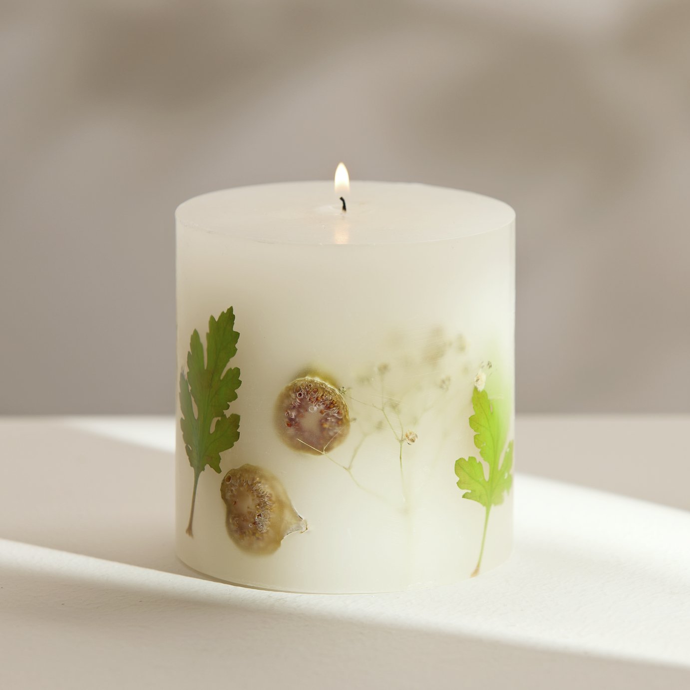 Argos Home Inclusion Candle - Fig Leaf & Amber