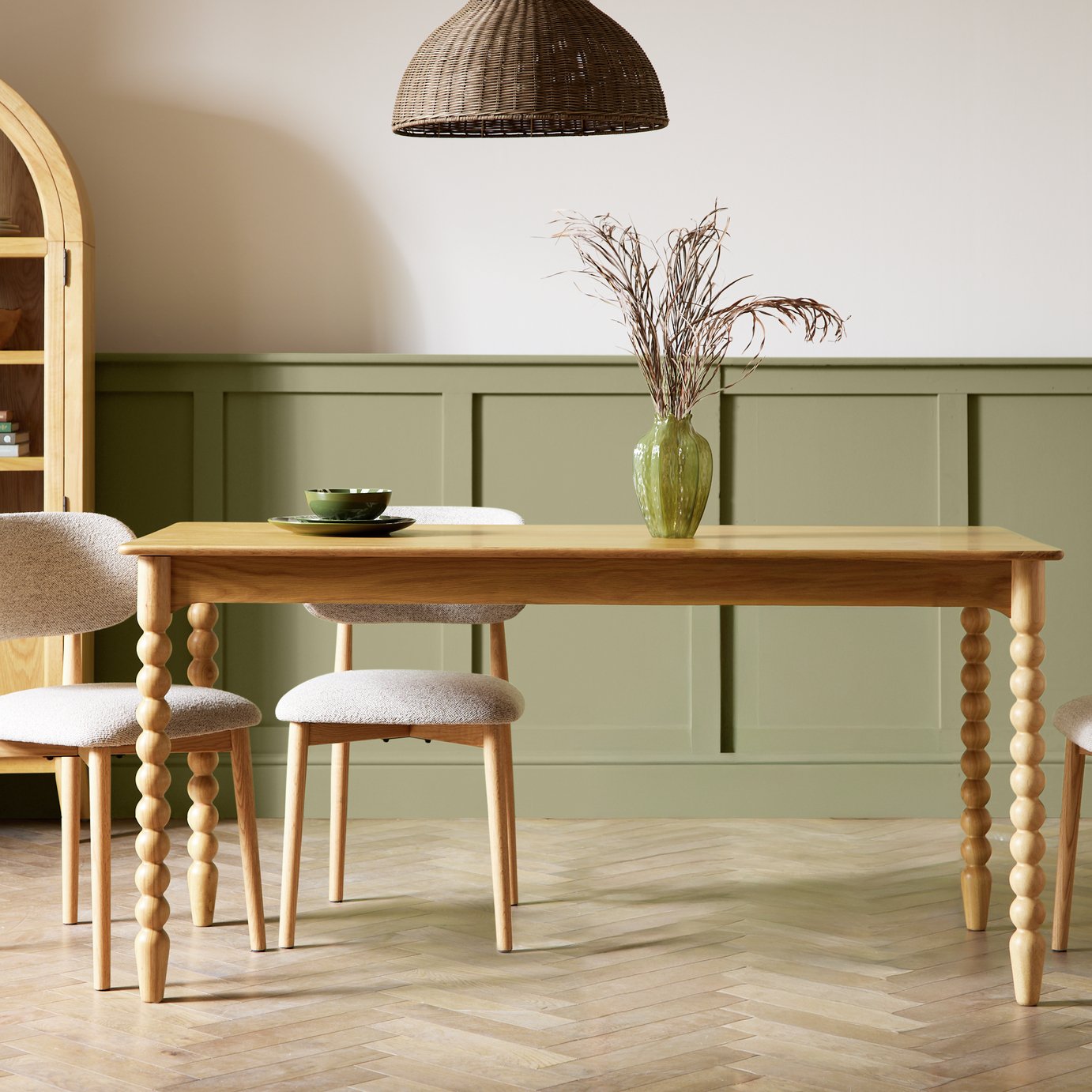 Habitat Blaire Bobbin Wood Veneer Dining Table - Oak