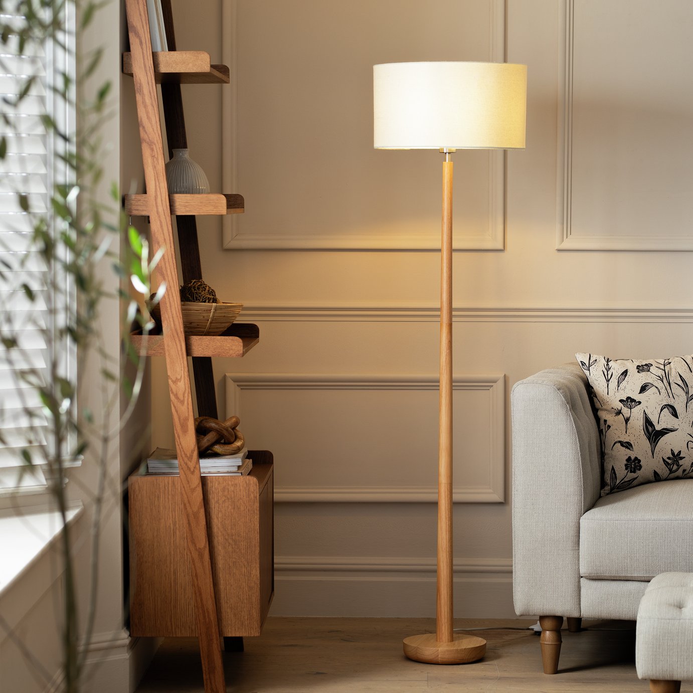 Habitat Tapered Wood Floor Lamp - Walnut & Natural