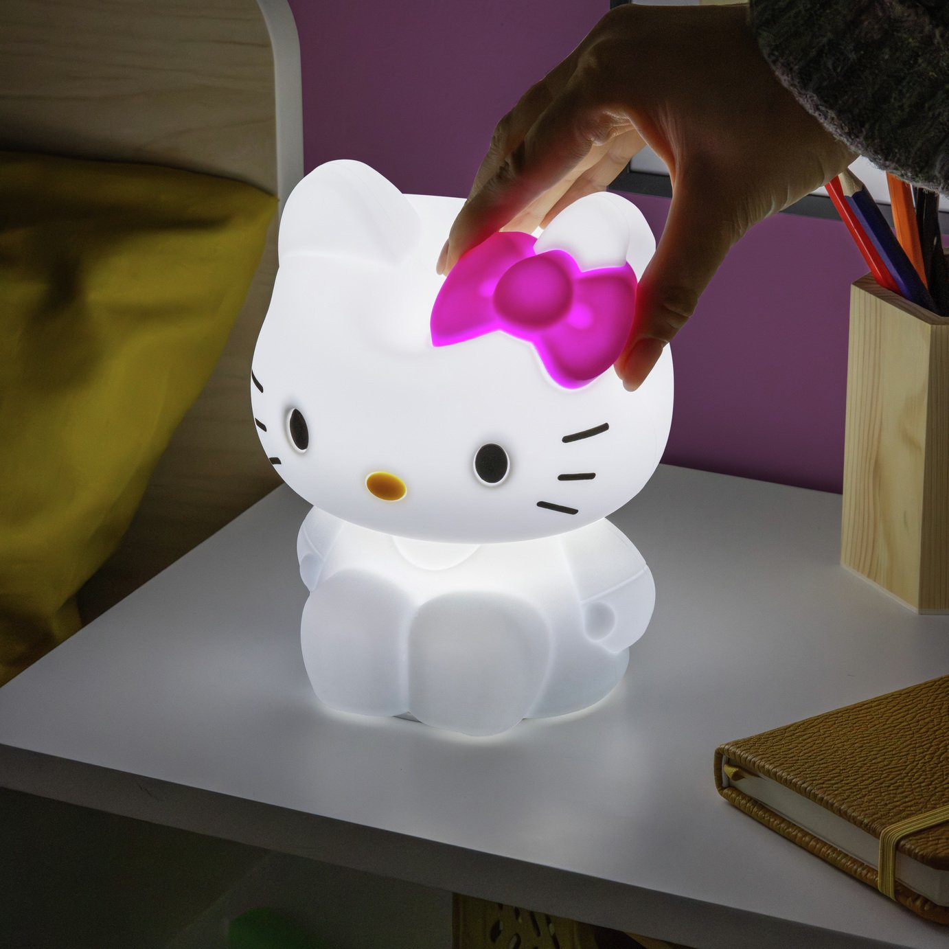 Hello Kitty Silicone USB Rechargeable Novelty Light - White