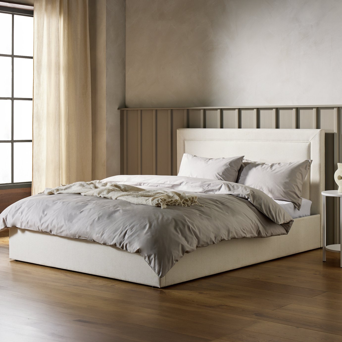 Habitat Dartford Kingsize End Lift Ottoman Bed - Cream