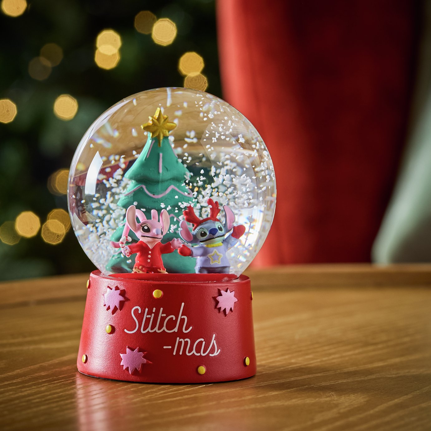 Disney Stitchmas Snowglobe