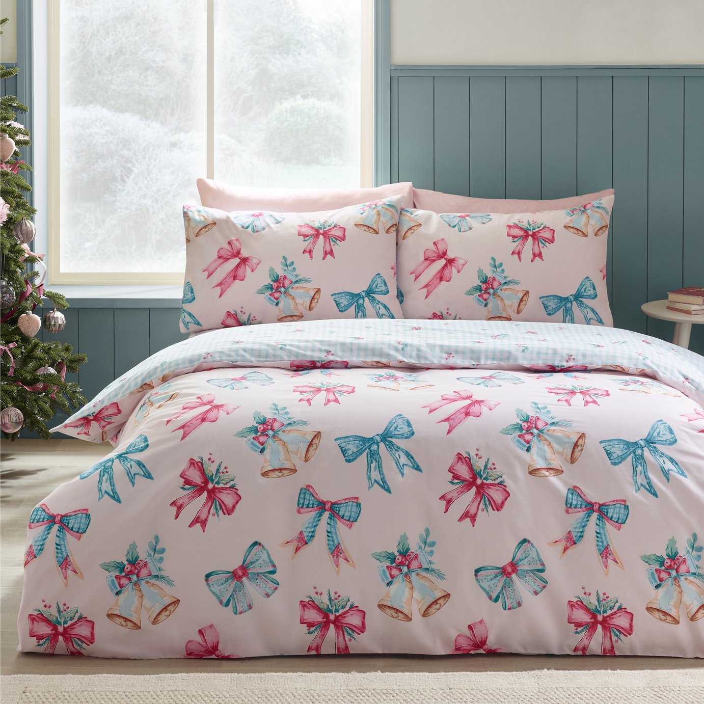 Catherine Lansfield Christmas Bows &Bells Bedding Set-Double