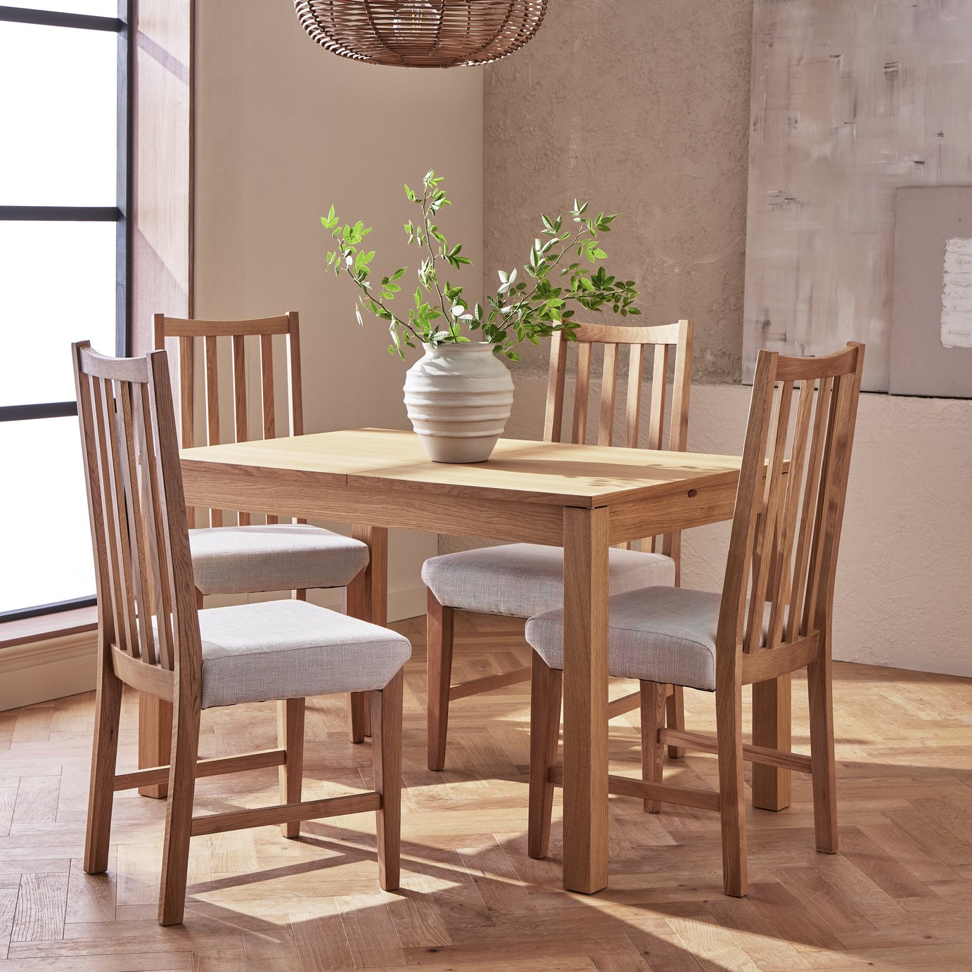 Habitat Clifton Extending Natural Dining Table& 4 Oak Chairs