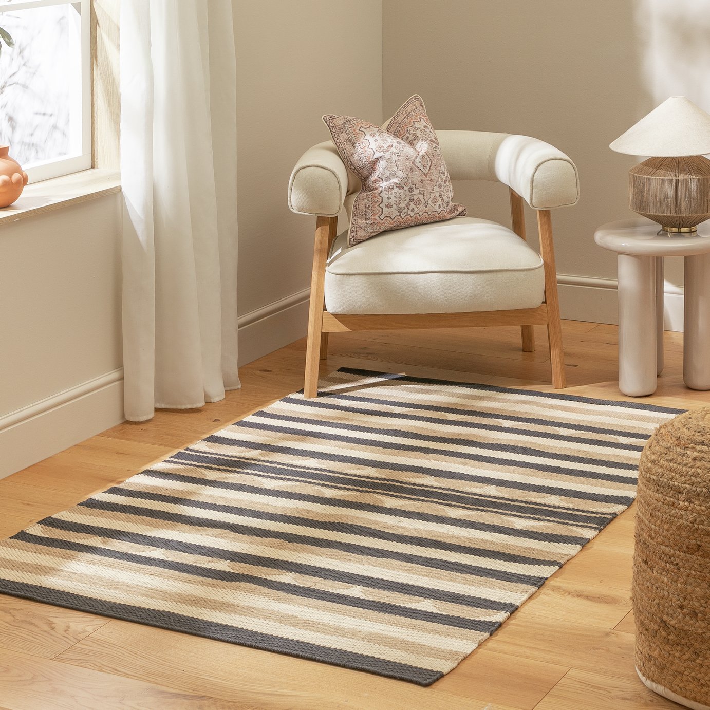 Habitat Scalloped Stripe Beige Flatweave Rug - 160x230cm