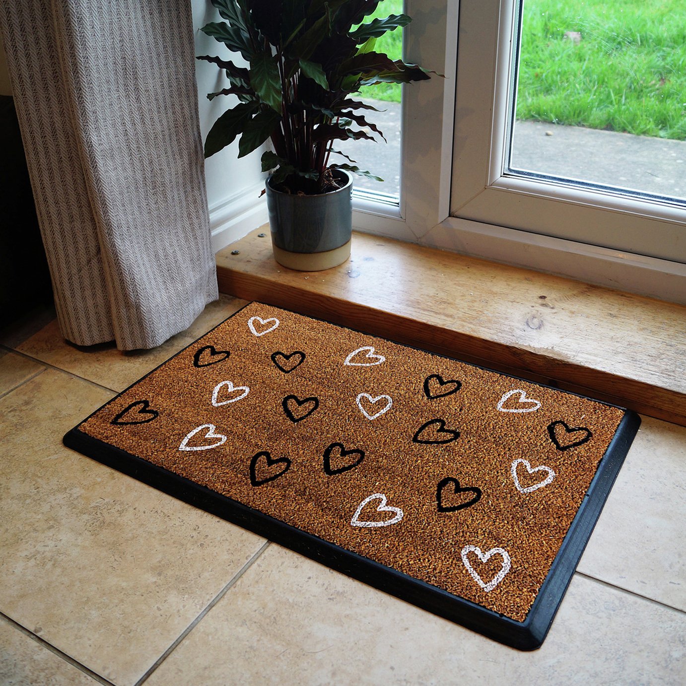 Mighty Mat Rubber Tray Heart Cut Pile Doormat - 40x60cm