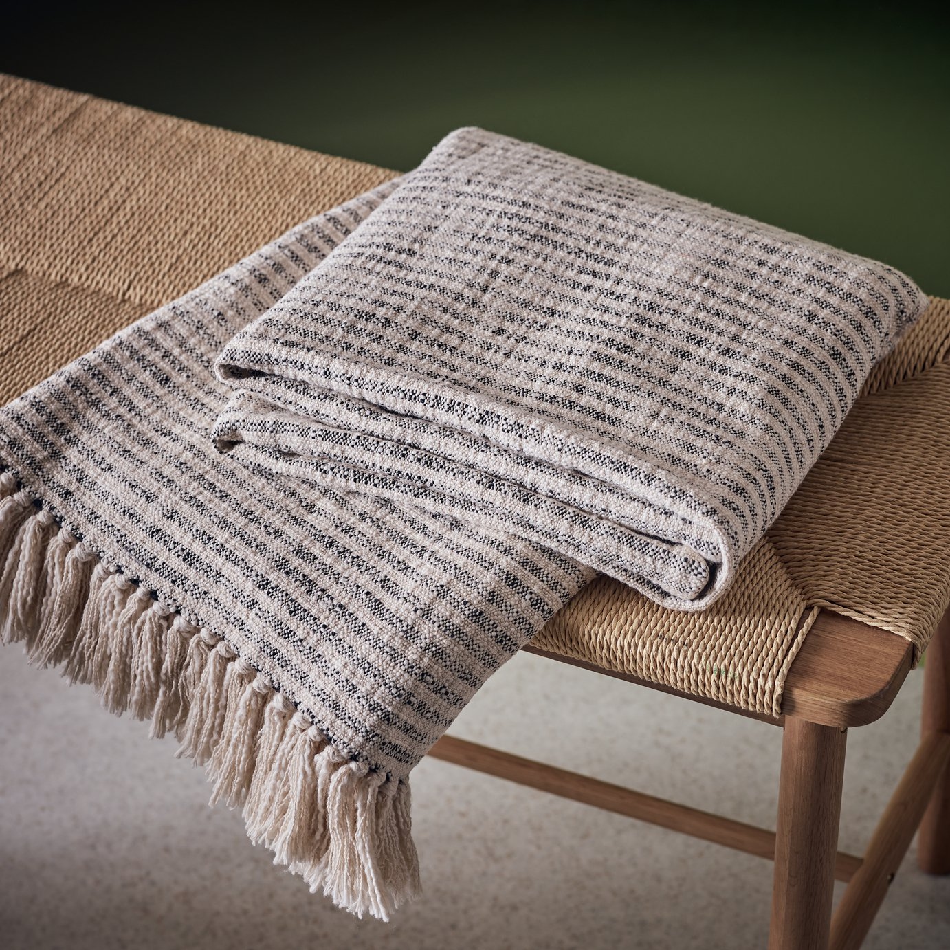 Habitat Woven Mono Throw - 150x125cm