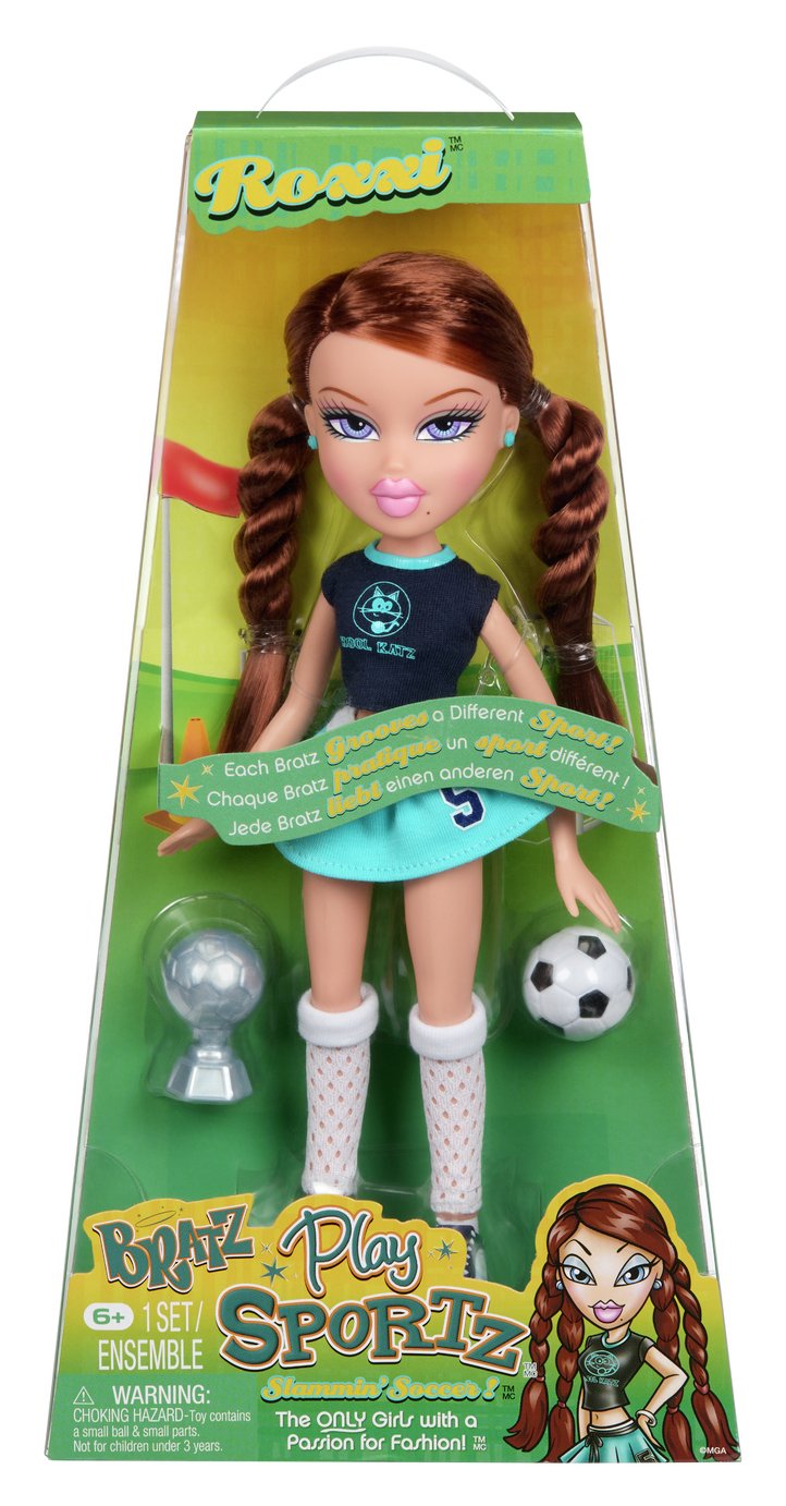 Bratz Play Sportz Roxxi Soccer Doll 