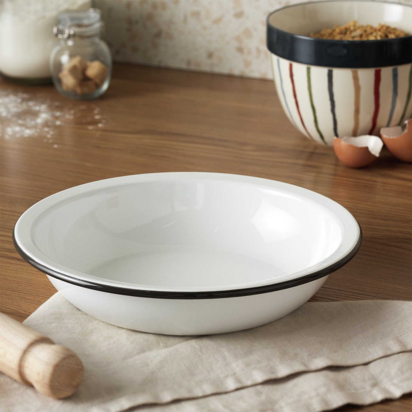 Argo Home 22cm Enamel Carbon Steel Pie Dish - Black & White