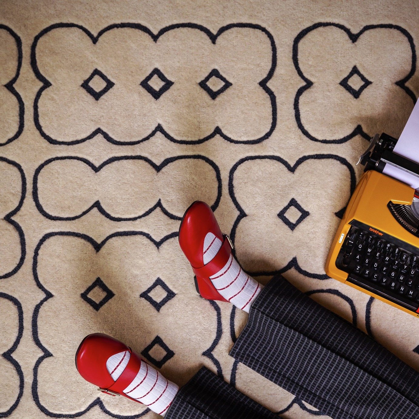 Habitat Archive Four Circles Geo Cut Pile Rug - 160x230cm