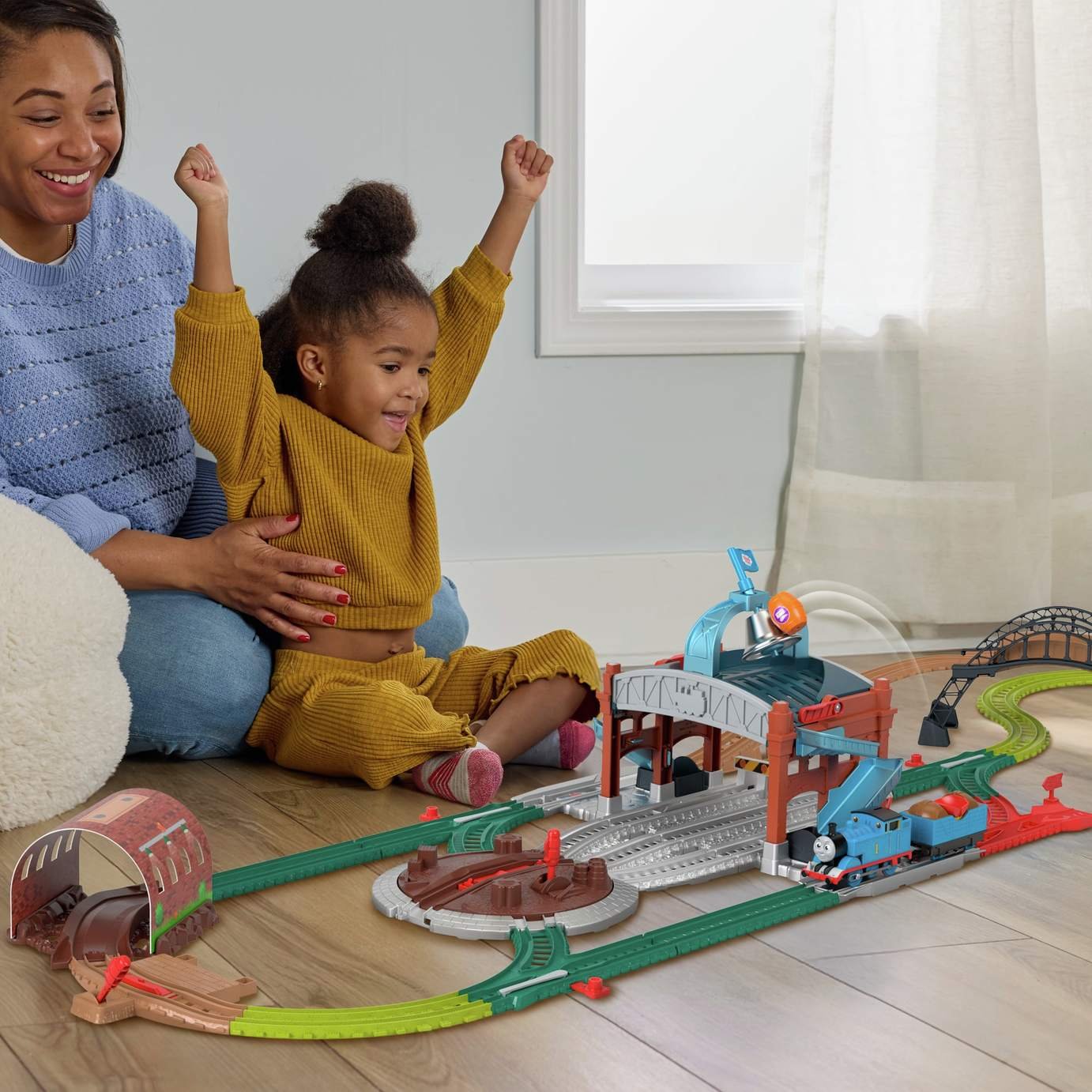 Load & Launch Barrel Delivery Motorised Toy Train Set