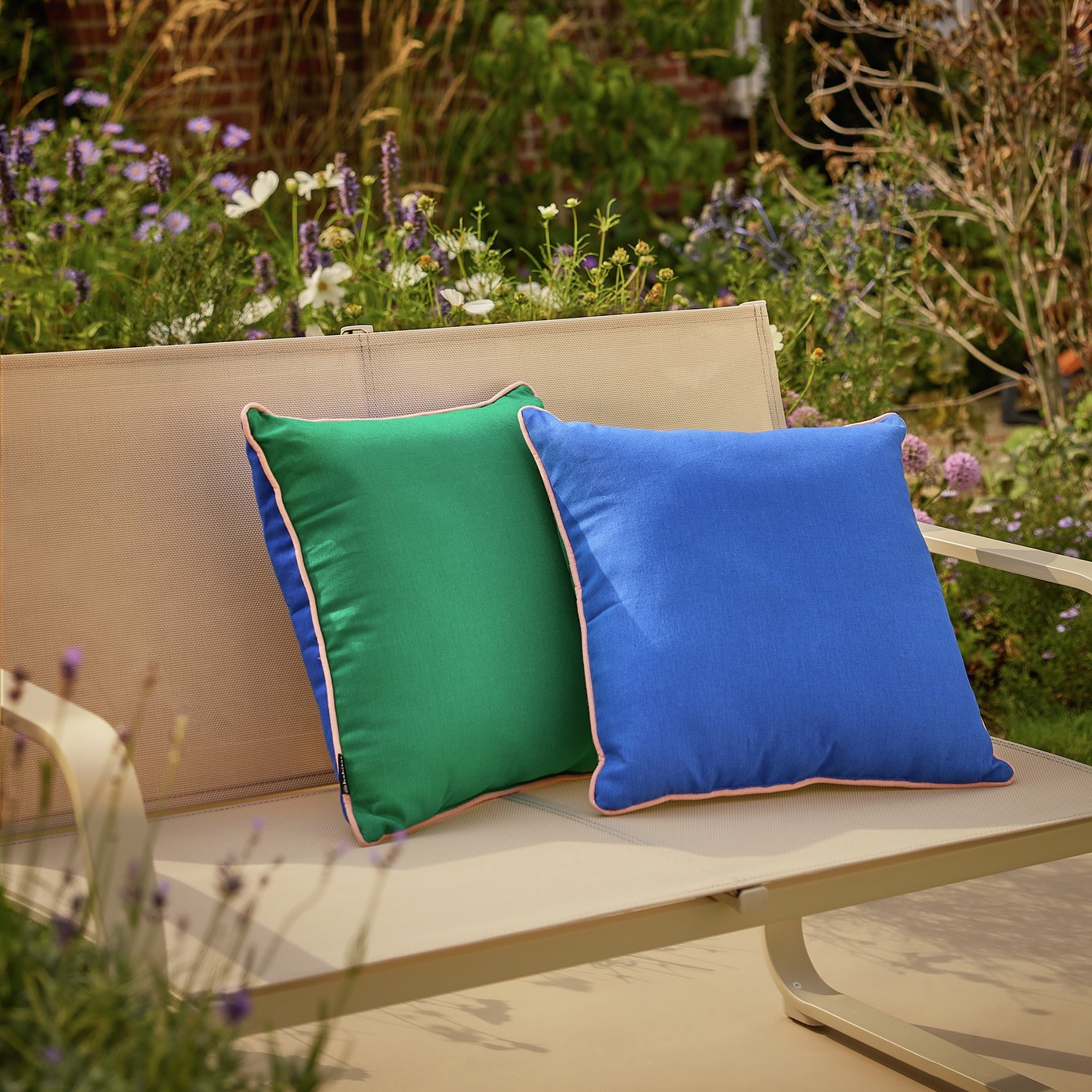 Habitat Outdoor Cushion with Piping