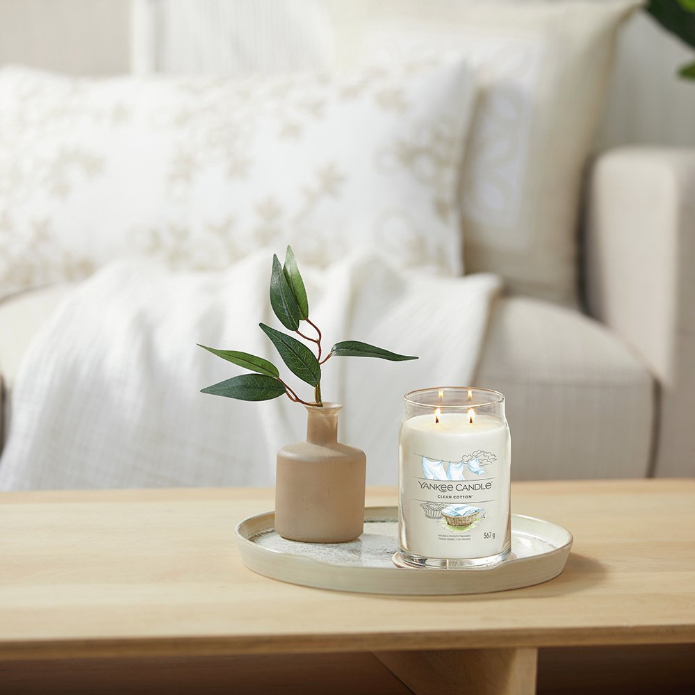 Yankee Candle Large Scented Candle - Clean Cotton