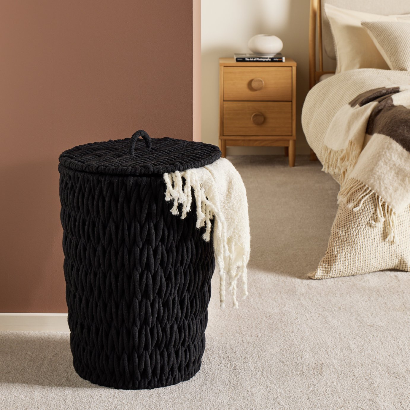 Argos Home 50L Chunky Knit Laundry Basket with Lid - Black