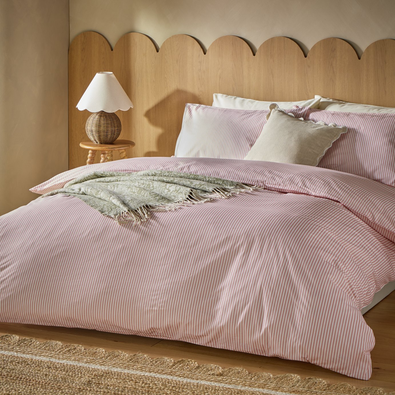 Habitat Oxford Edge Stripe Blush Bedding Set - Superking