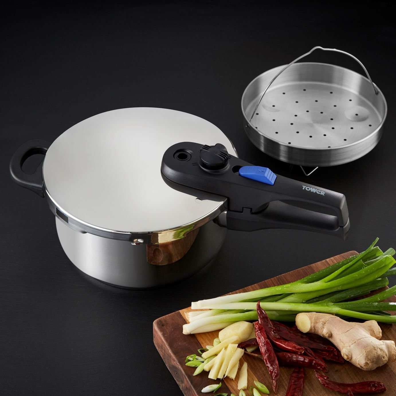 Tower 4 Litre Stainless Steel Pressure Cooker