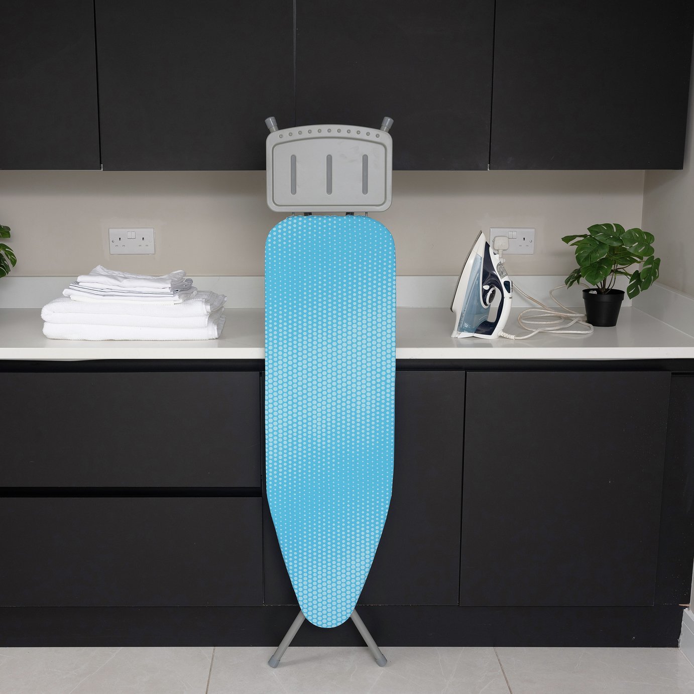 Addis Home Medium 110x34cm Ironing Board - Spots