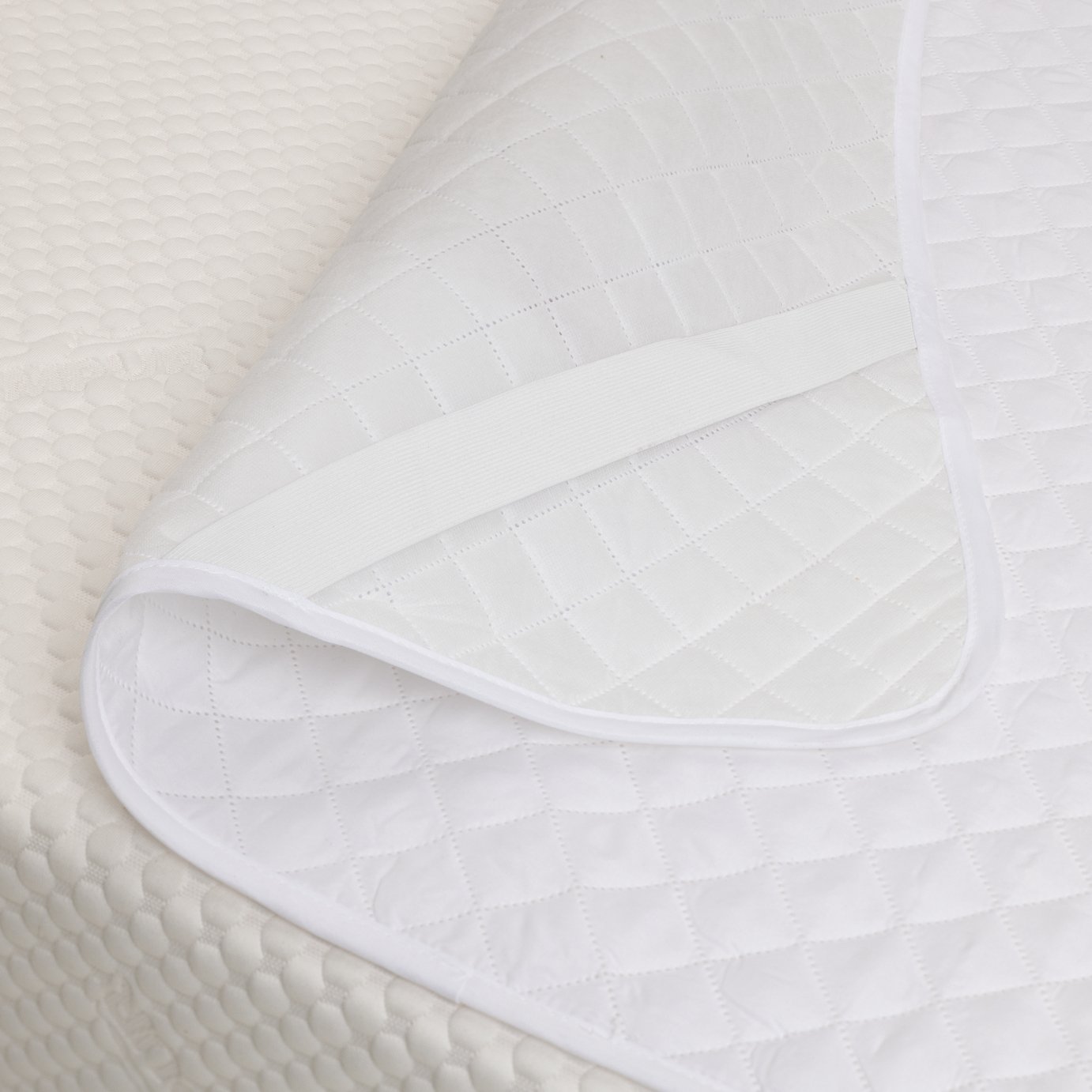 Habitat Supersoft Washable Mattress Protector - Small double