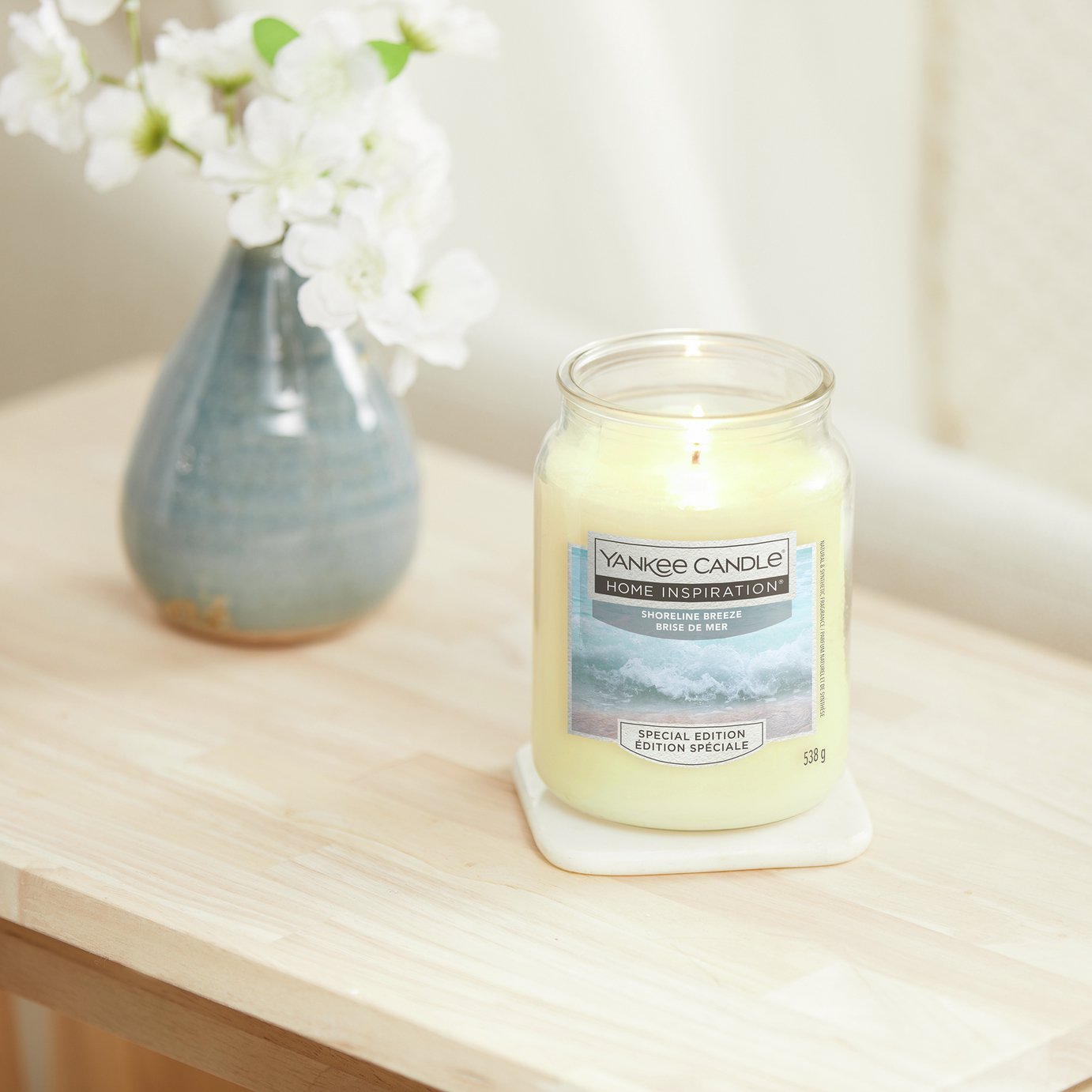 Yankee Candle Large Scented Jar Candle - Shoreline Breeze