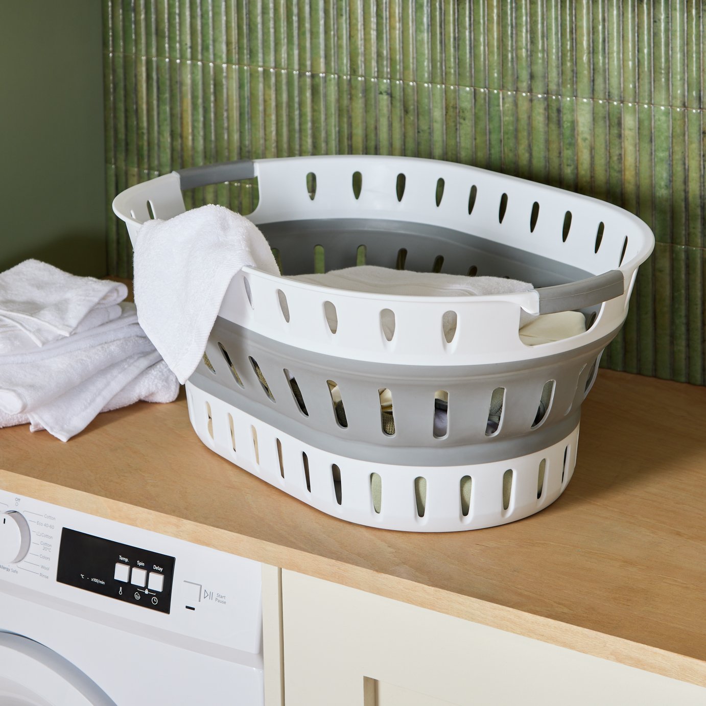 Argos Home 37 Litre Collapsible Laundry Basket- White & Grey