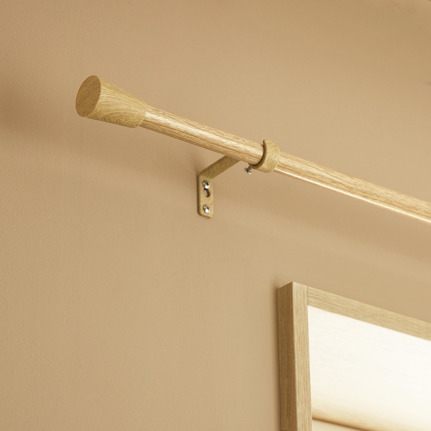 Argos Home Extendable Metal Trumpet Oak Curtain Pole - 120 - 210cm