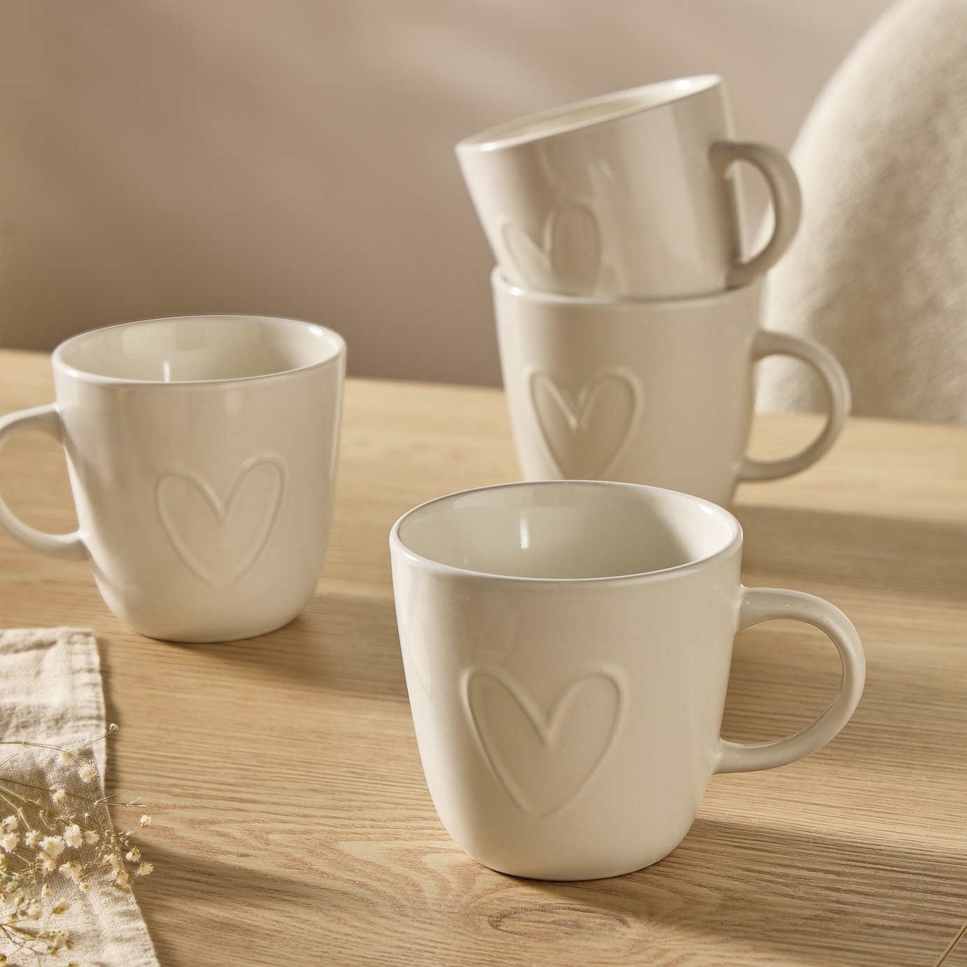 Argos Home Embossed Heart Set of 4 Stoneware Mugs - Cream