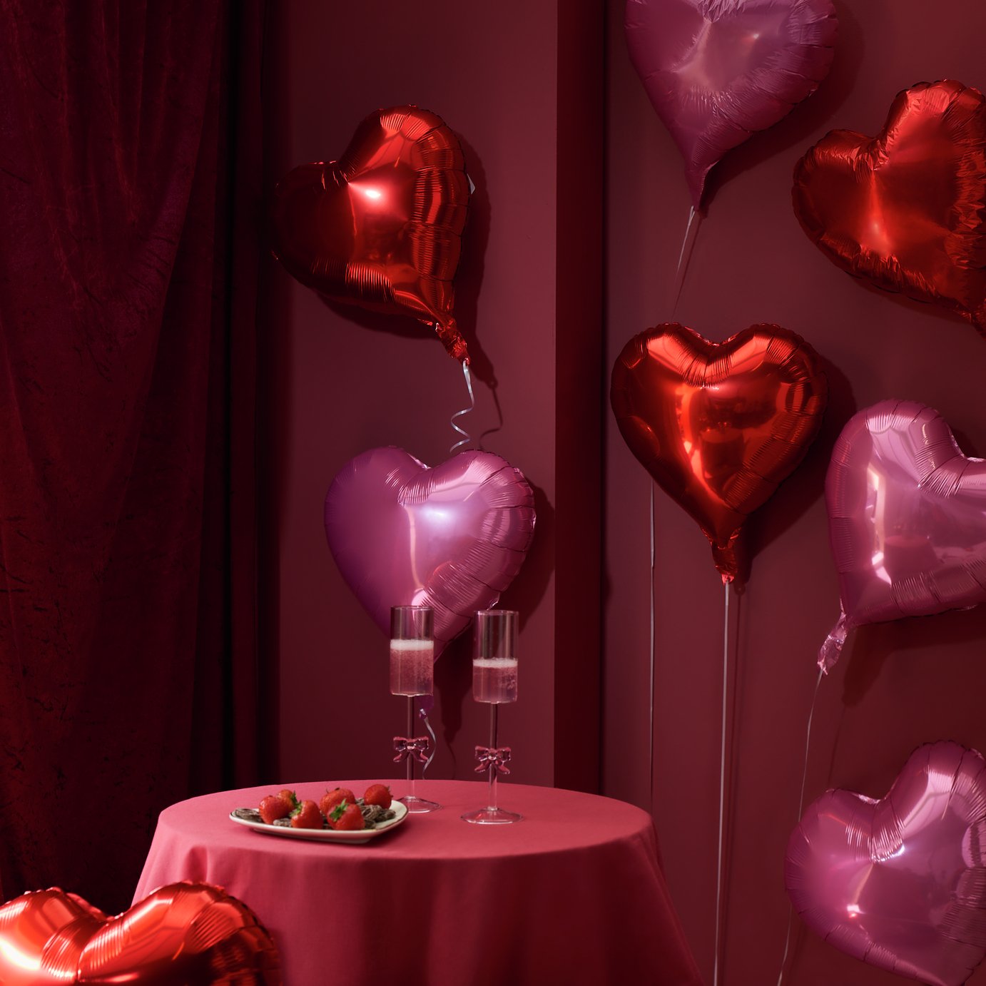 Argos Home Pack of 10 Heart Foil Balloons