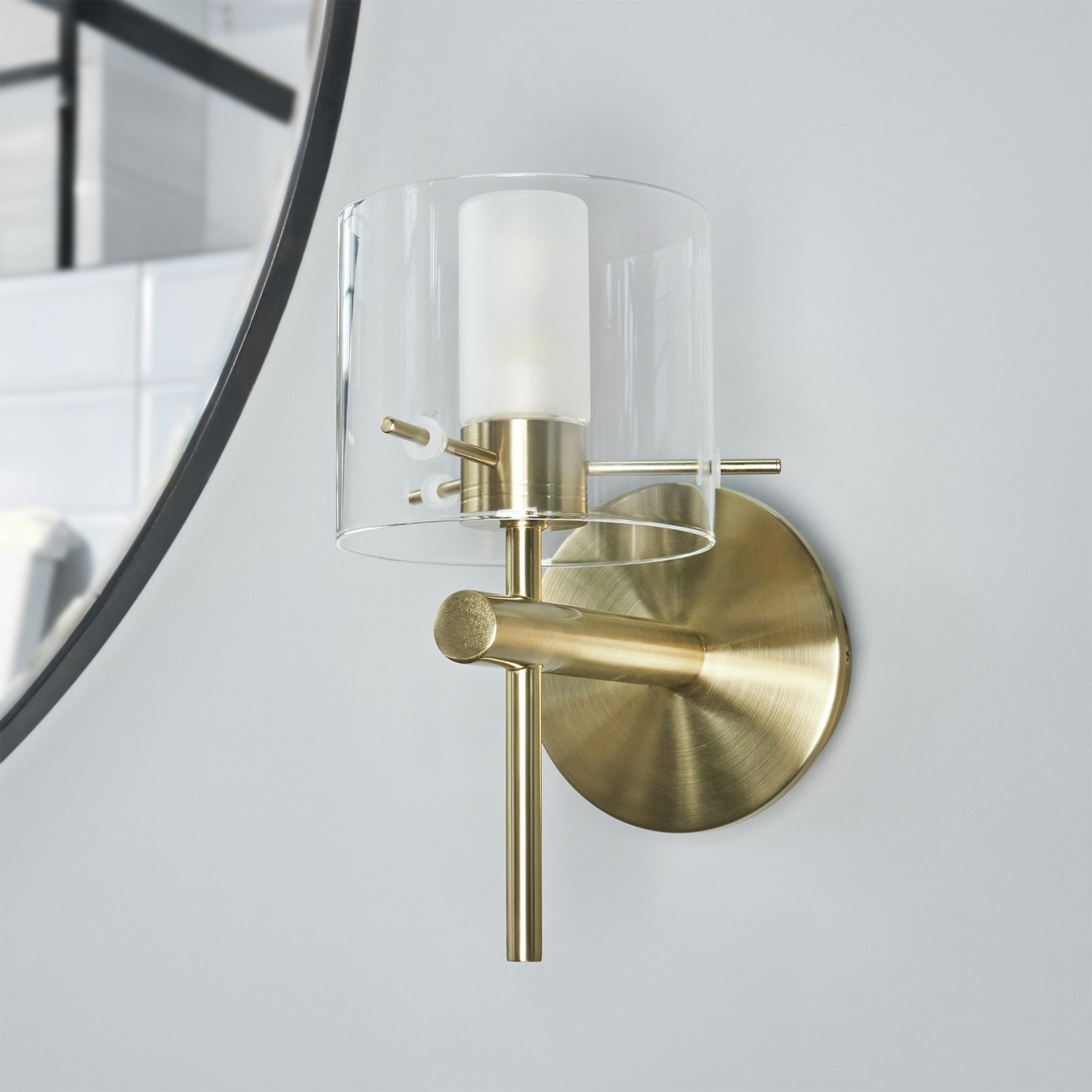 Spa Gene Cylinder Brass LED Wall Light - Gold