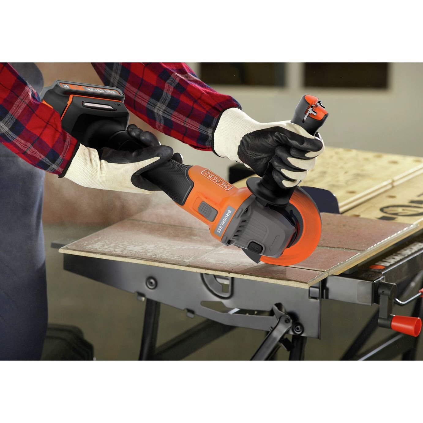 Black + Decker Brushless Grinder with Accessories