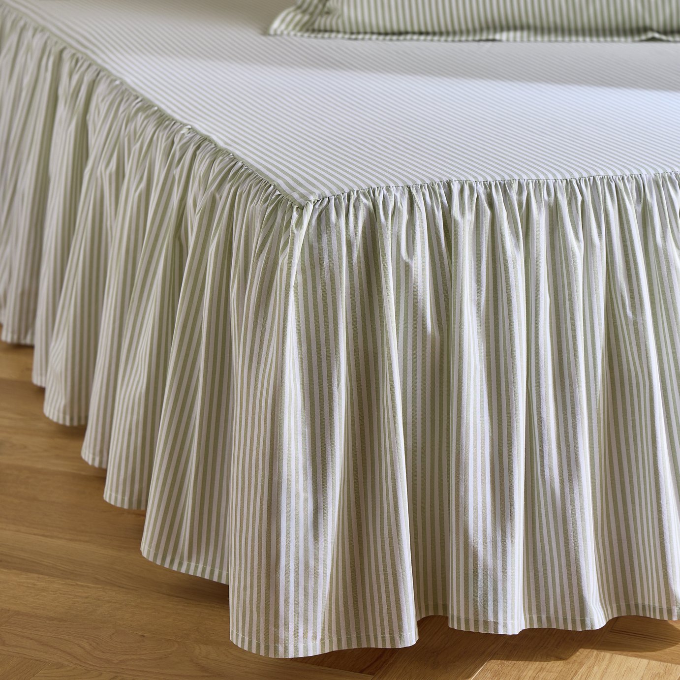 Habitat Oxford Printed Stripe Green Valance Sheet