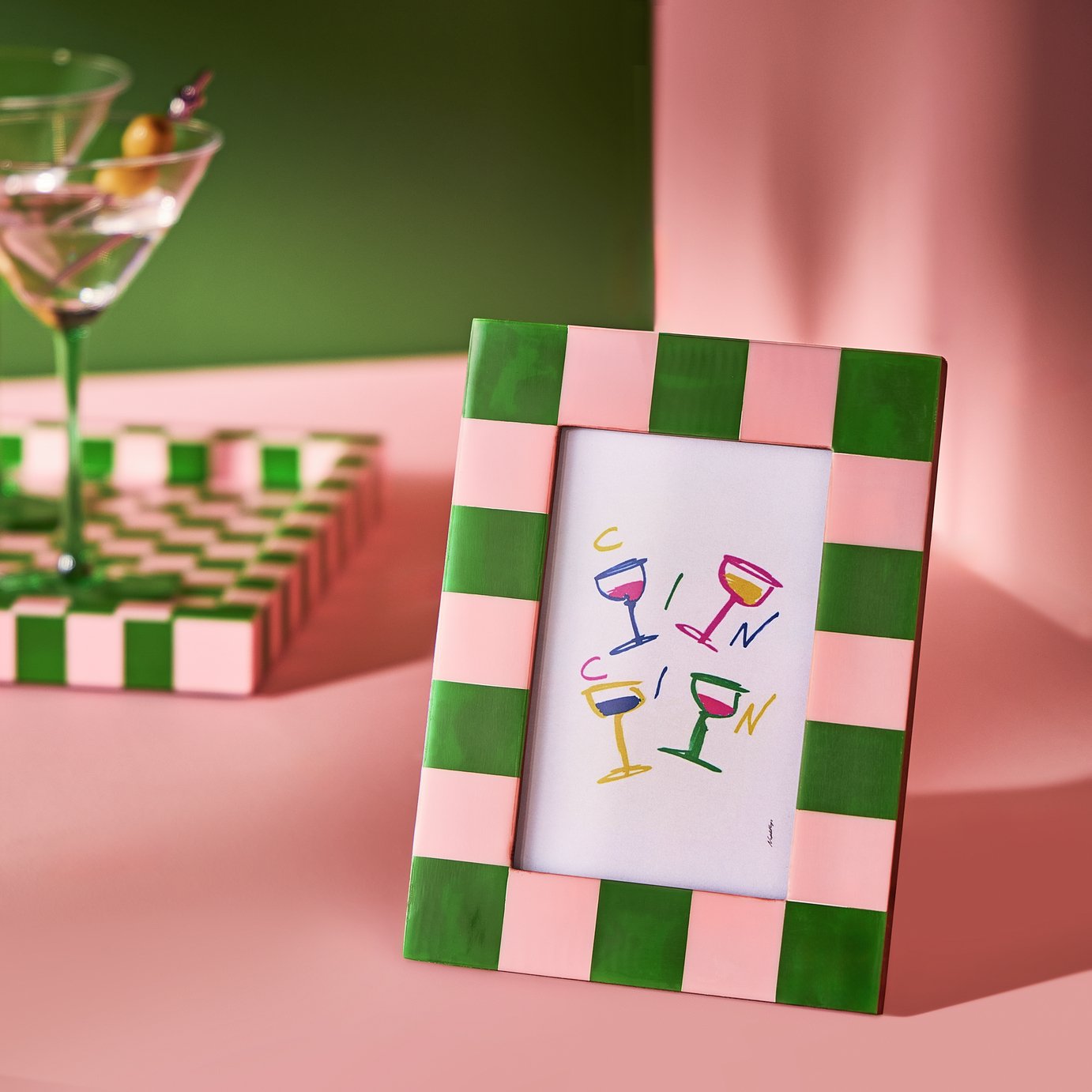 Habitat Brights Checkerboard Pink & Green Resin Picture Frame - 4x6"