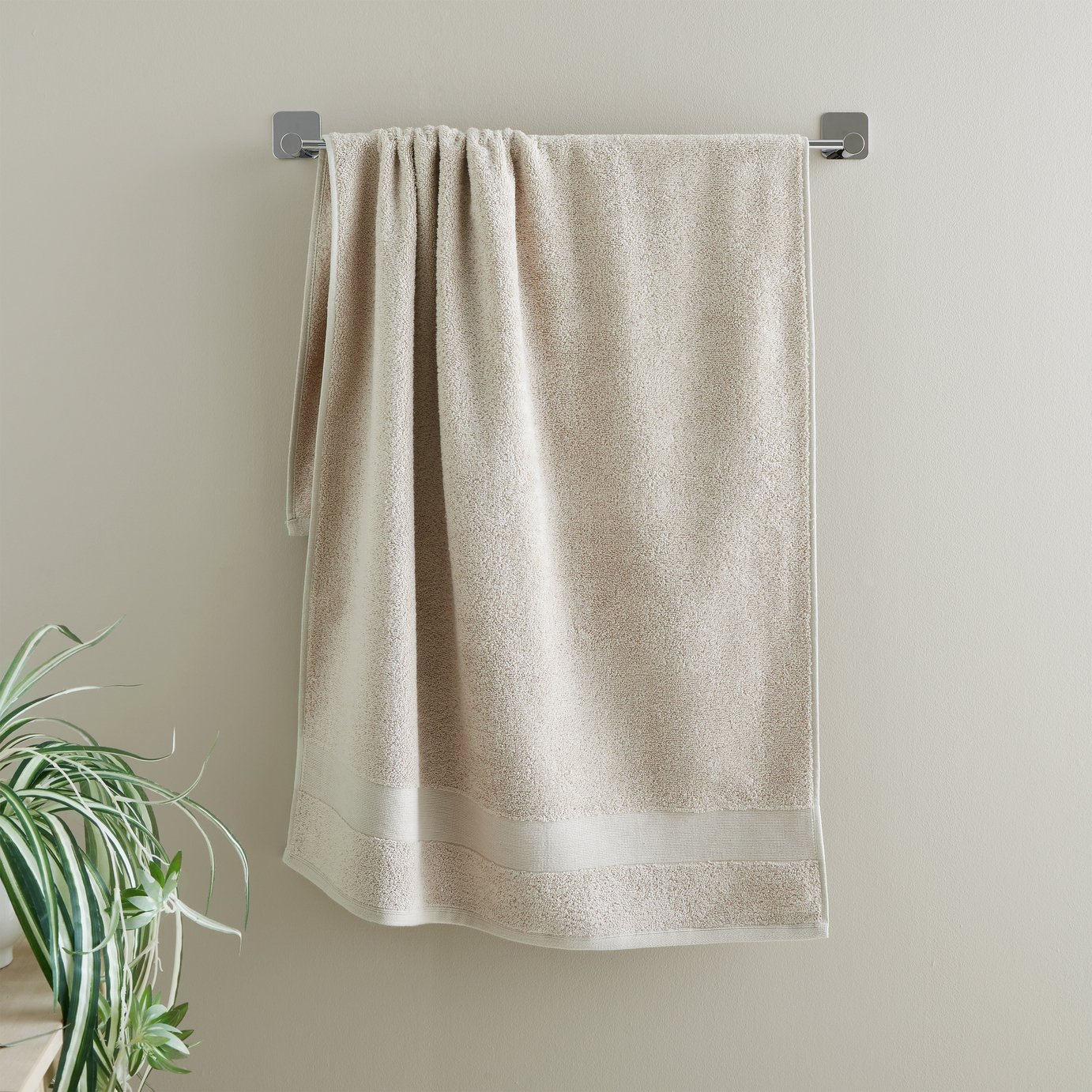 Catherine Lansfield Anti Bacterial Hand Towel