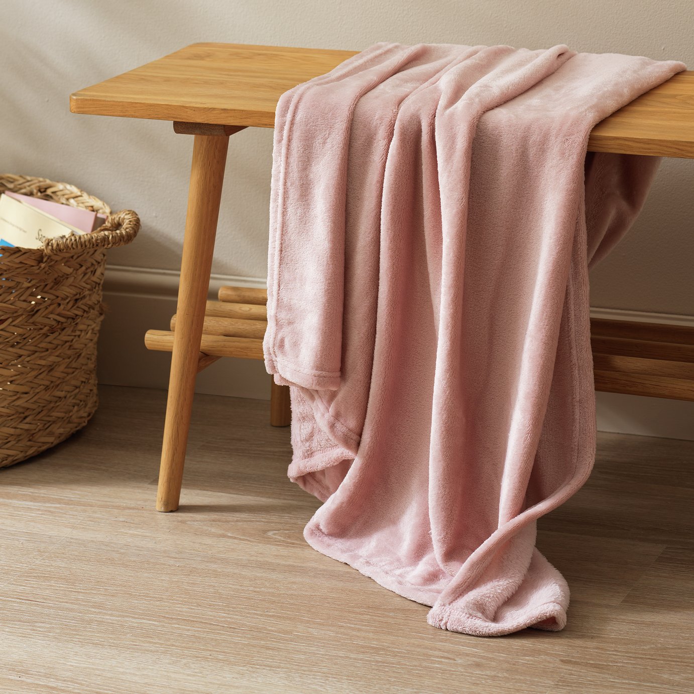 Argos Home Fleece Throw - 150x200cm