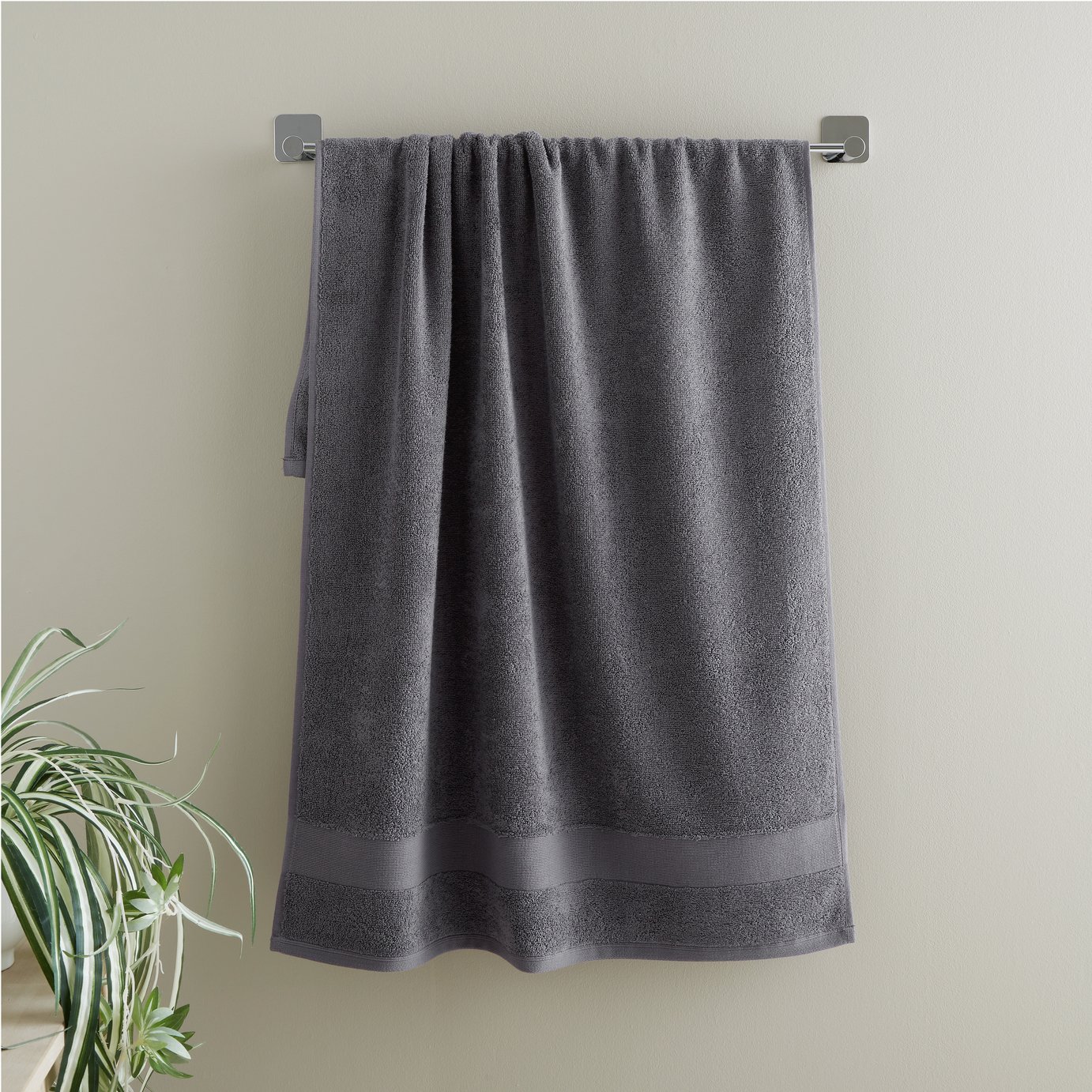 Catherine Lansfield Anti Bacterial Bath Sheet - Charcoal