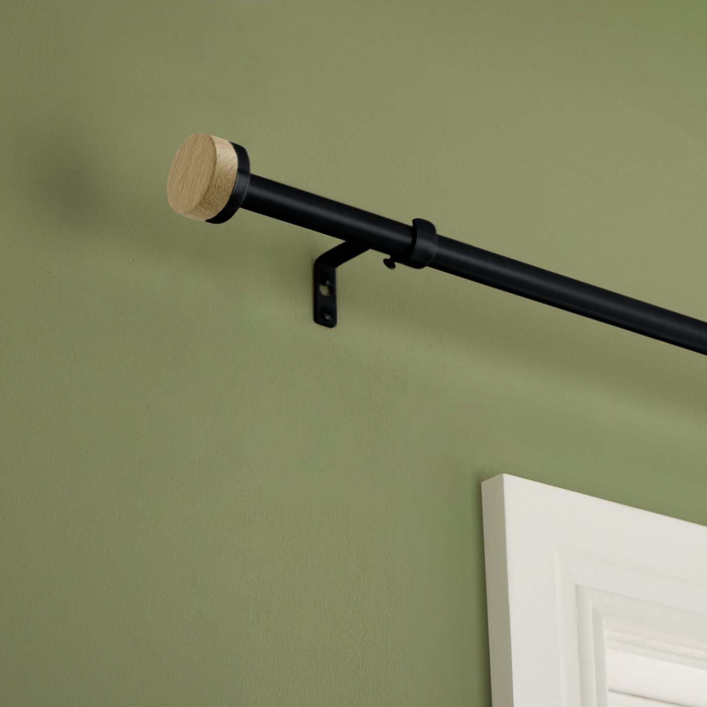 Argos Home Extendable Metal Stud Matte Black Curtain Pole - 110 - 300cm