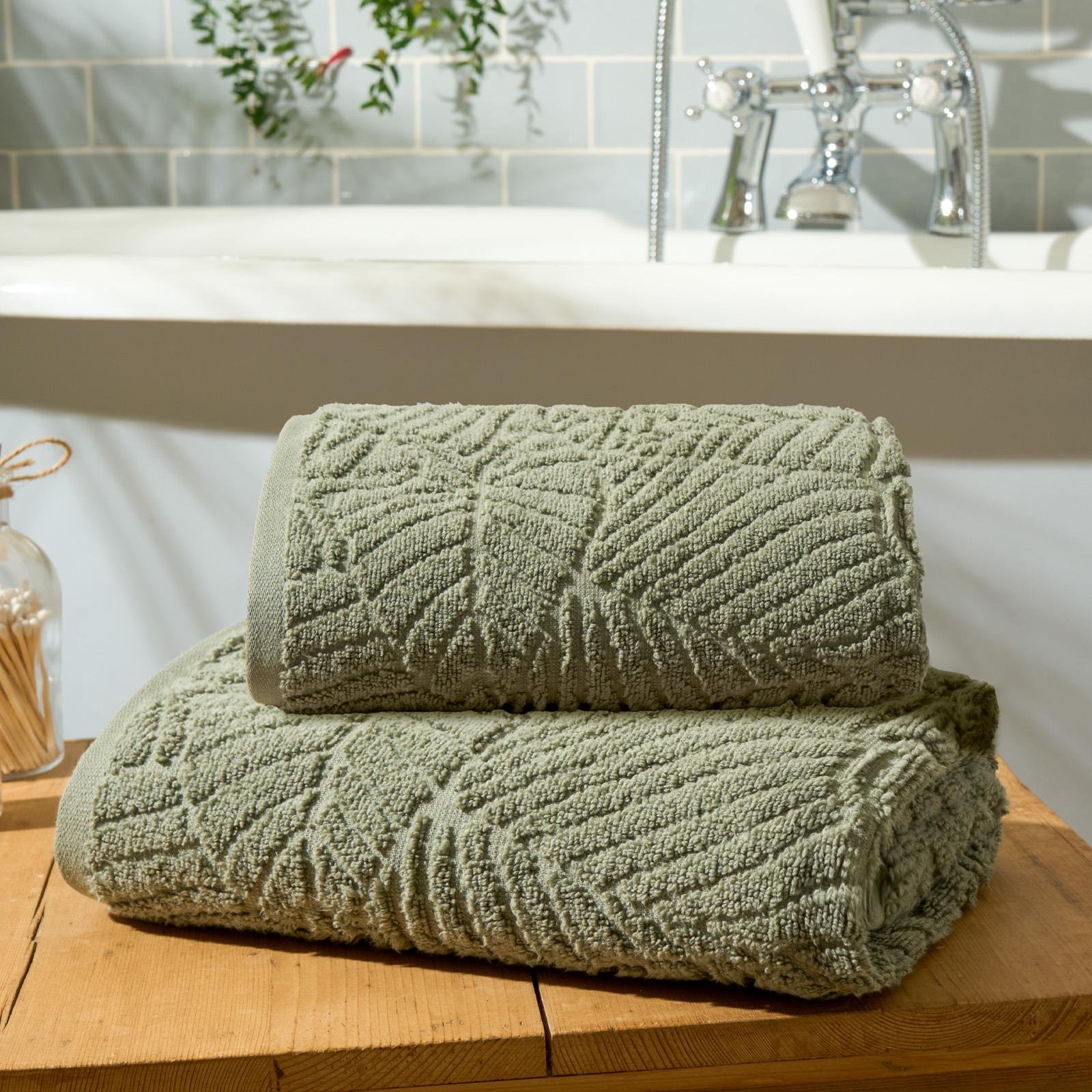 OHS Jacquard Leaf Cotton Hand Towel - 50 x 80cm - Green