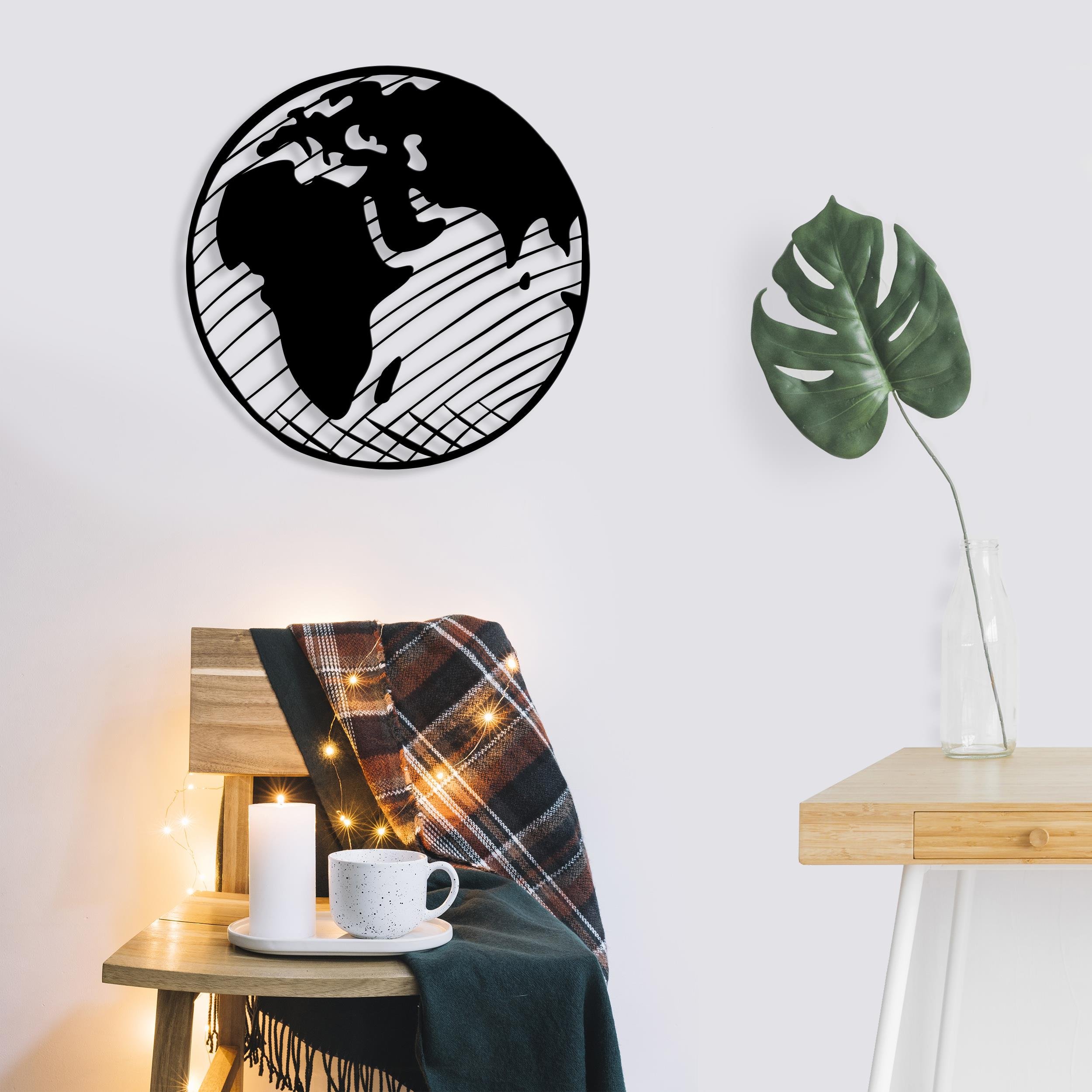 Decortie Metal Wall Sculpture Our Planet - Metal, Matte Black